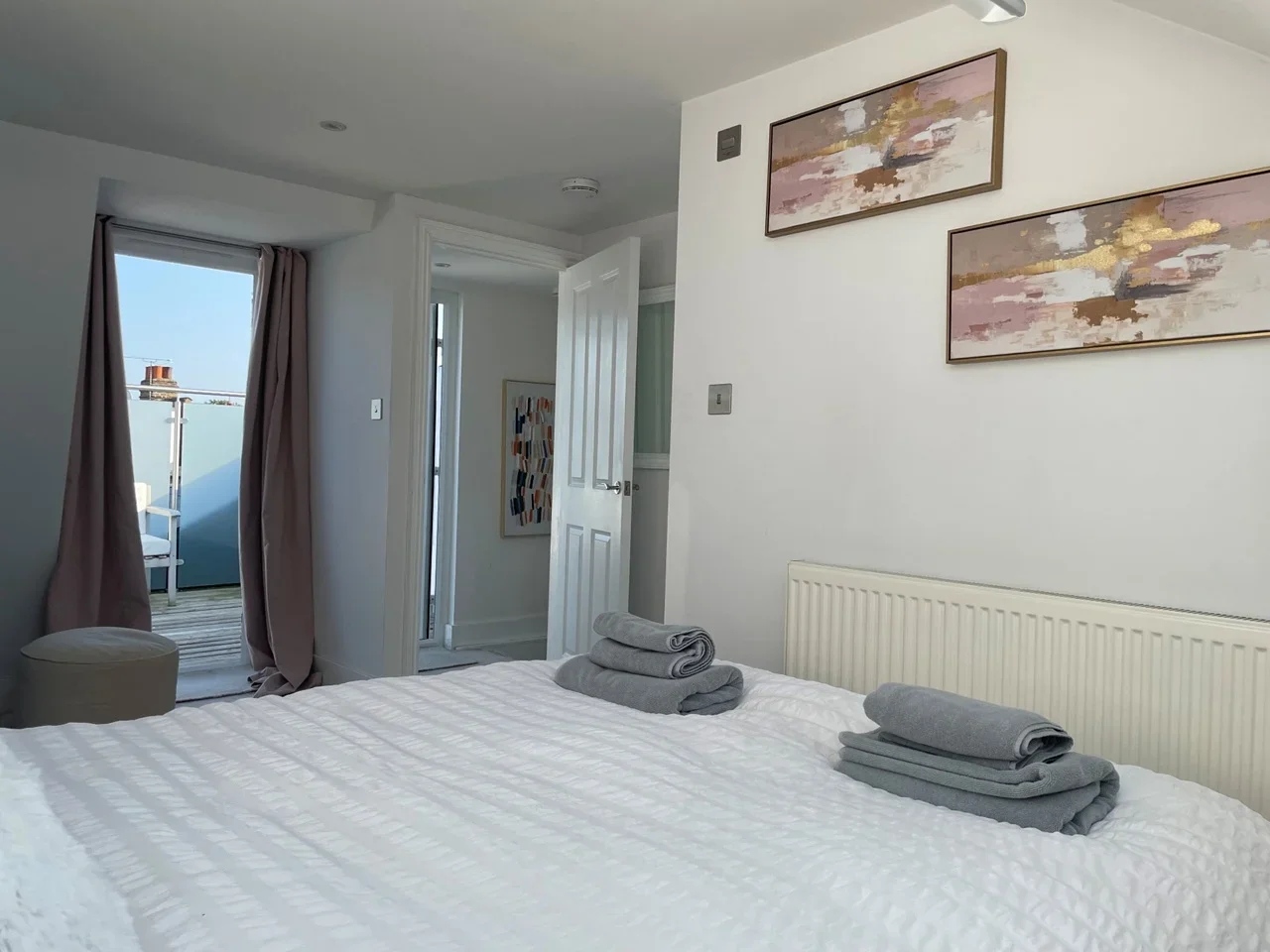 Flat Atheldene Road in Greater London