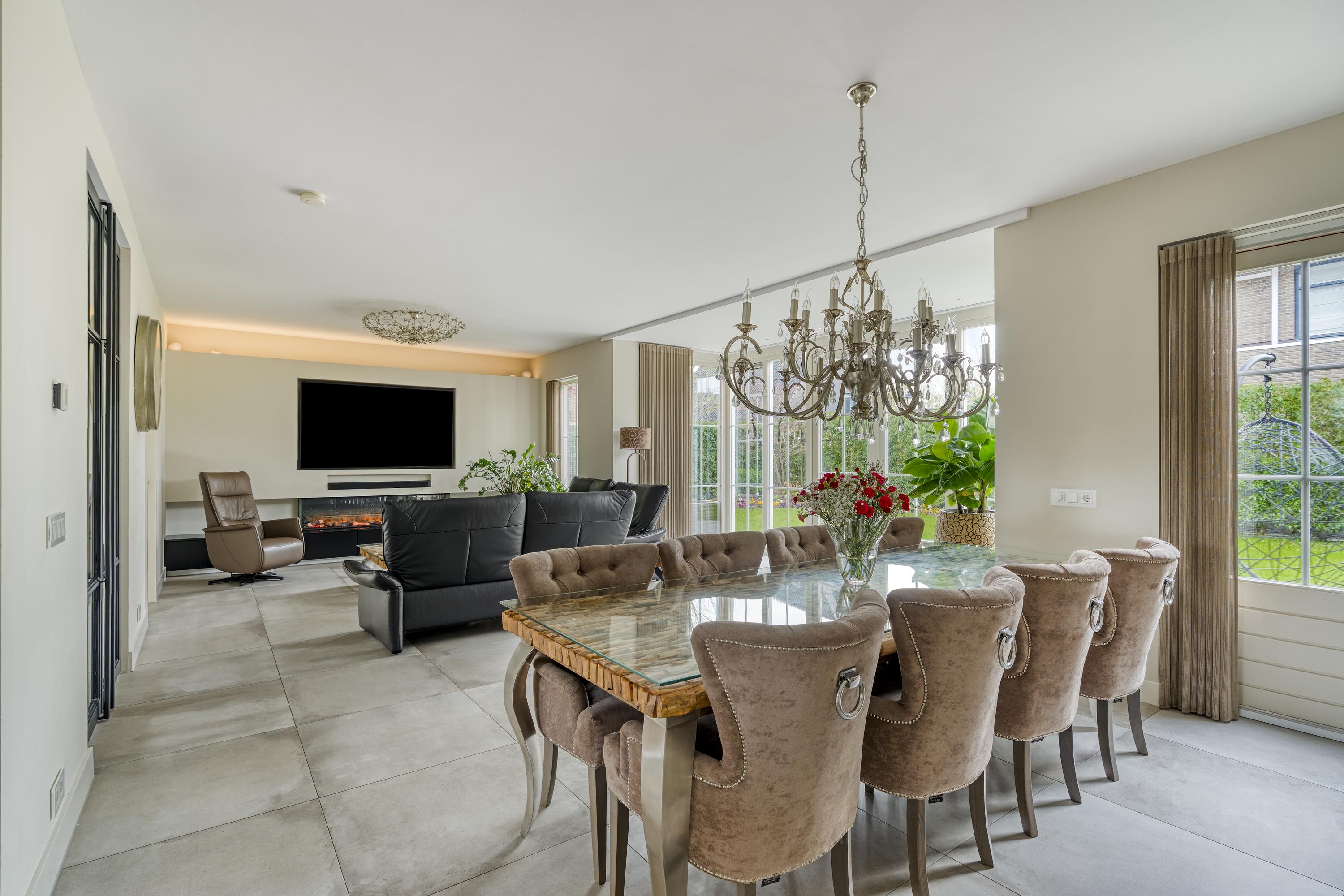 Vrijstaande woning te koop: Kamerlingh Onnesstraat 39, Almere