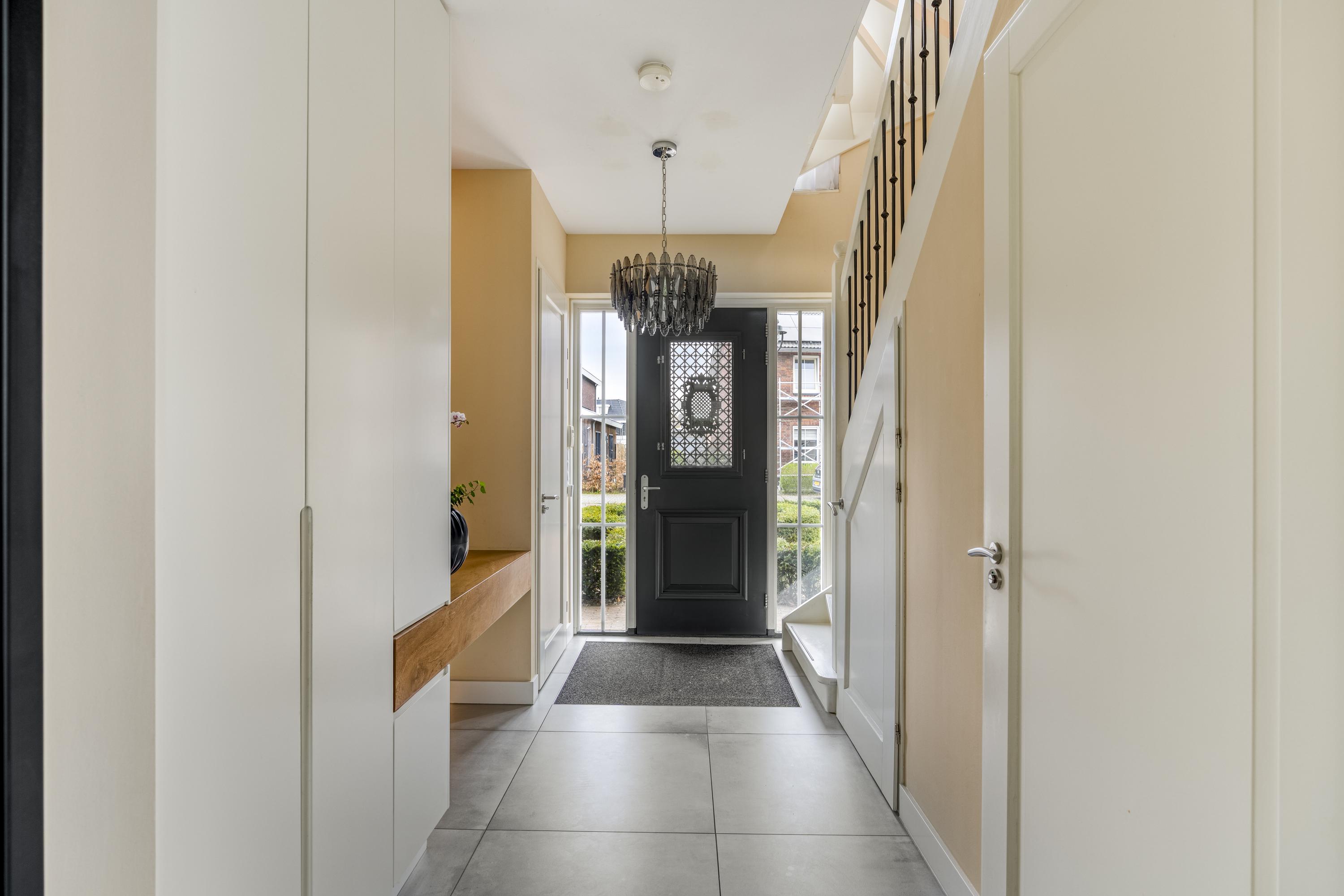 Vrijstaande woning te koop: Kamerlingh Onnesstraat 39, Almere