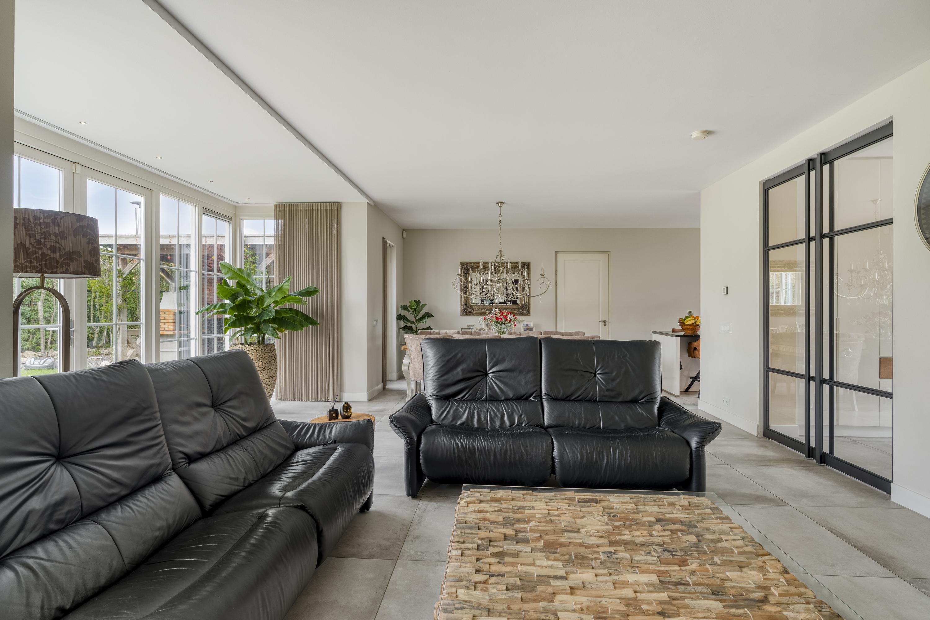 Vrijstaande woning te koop: Kamerlingh Onnesstraat 39, Almere