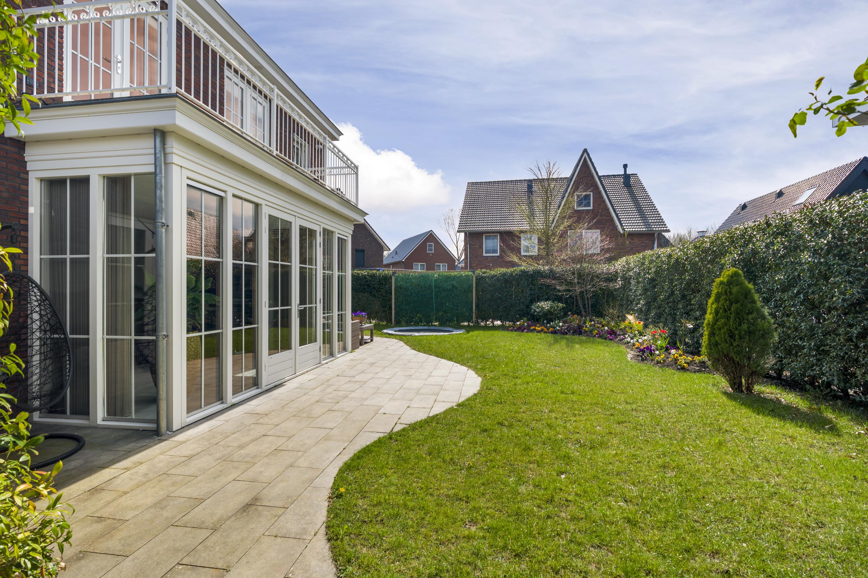 Vrijstaande woning te koop: Kamerlingh Onnesstraat 39, Almere