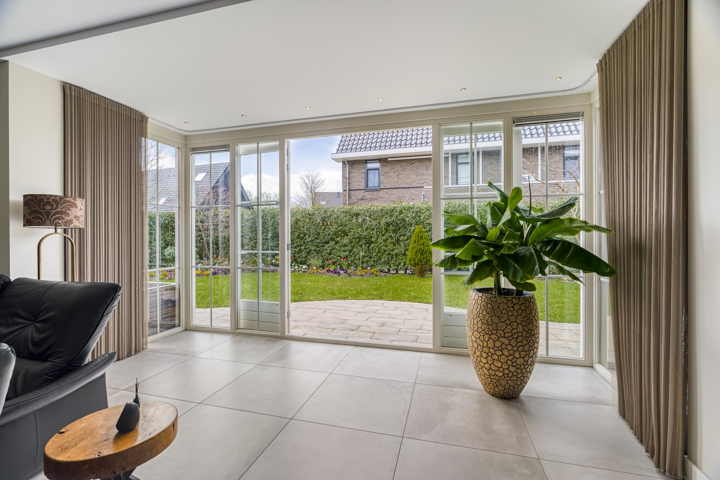 Vrijstaande woning te koop: Kamerlingh Onnesstraat 39, Almere