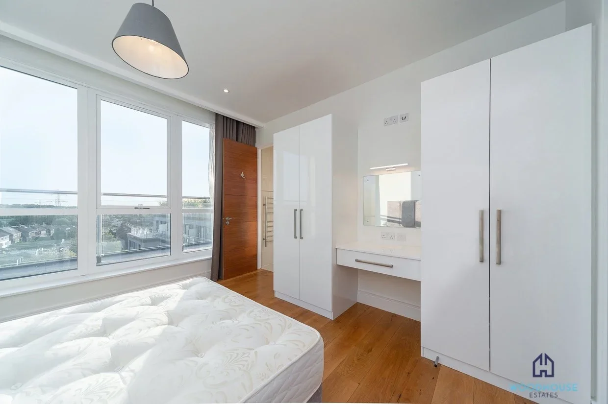 Flat Park Avenue in Hertsmere