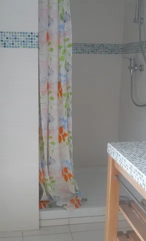 Chambre Route de Portet à Villeneuve-Tolosane