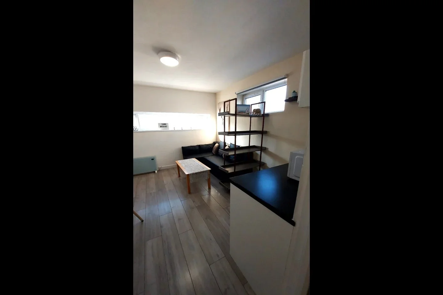 Flat Edgwarebury Gardens in Greater London