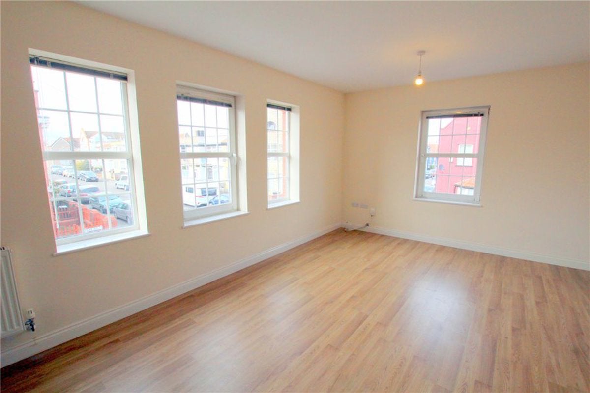 Flat Farr Street in Bristol