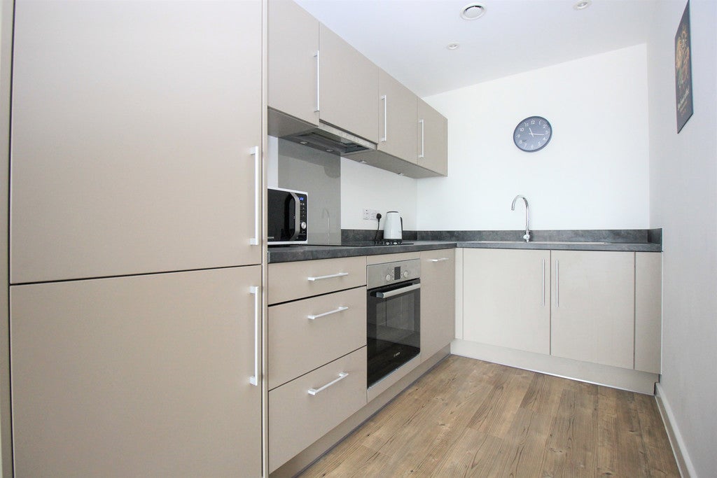 Flat Capstan Gardens in Fareham