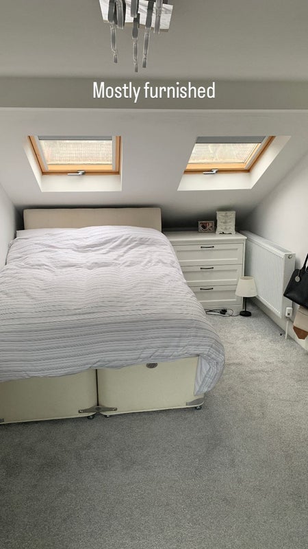Room Downsfield Road in Greater London