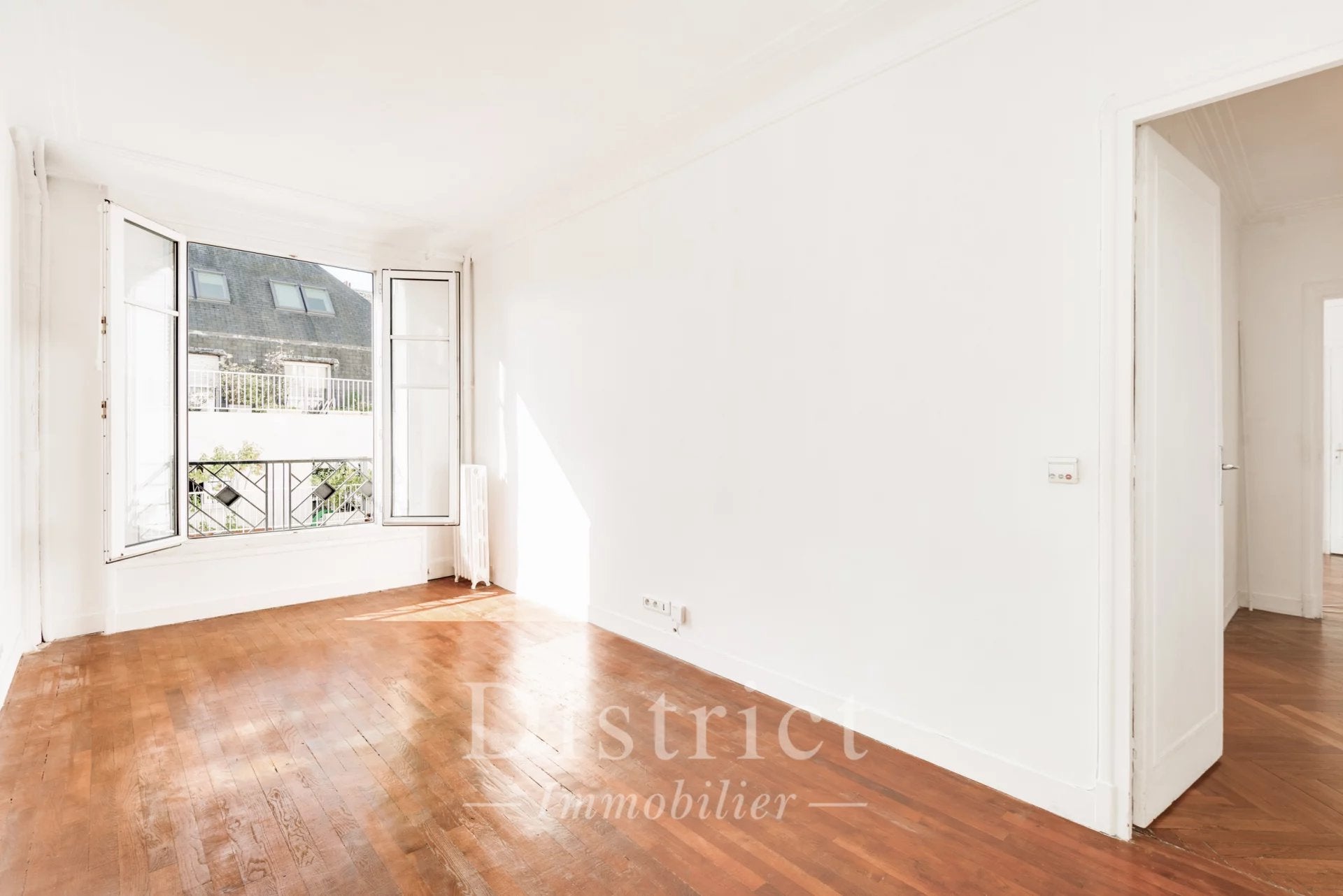 Flat Boulevard Bourdon in Paris