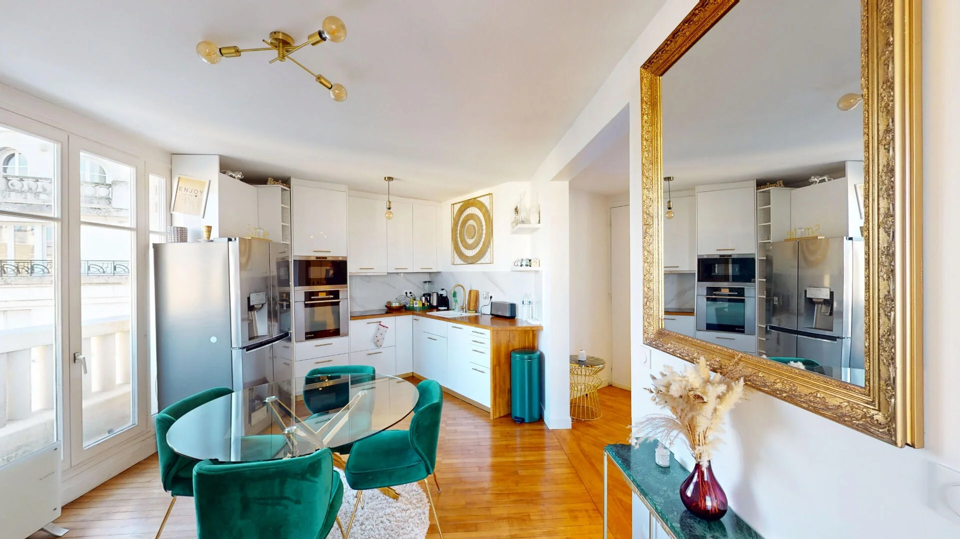 Appartement Rue Erlanger à Paris