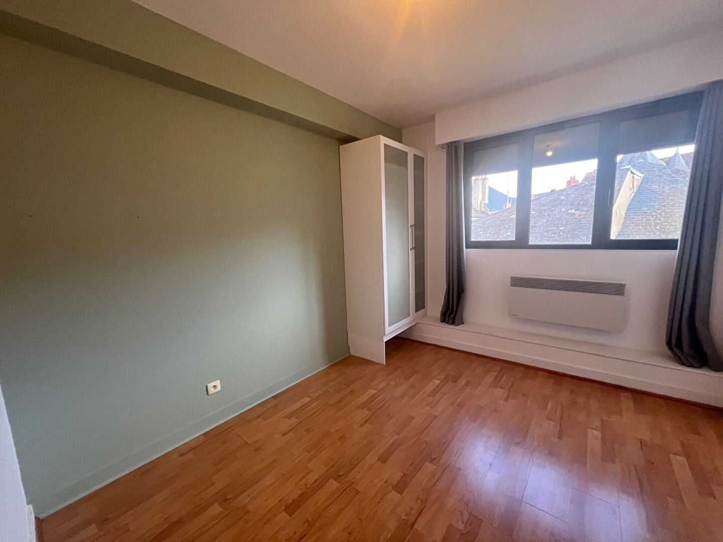 Flat Rue Jean Desveaux in Nevers