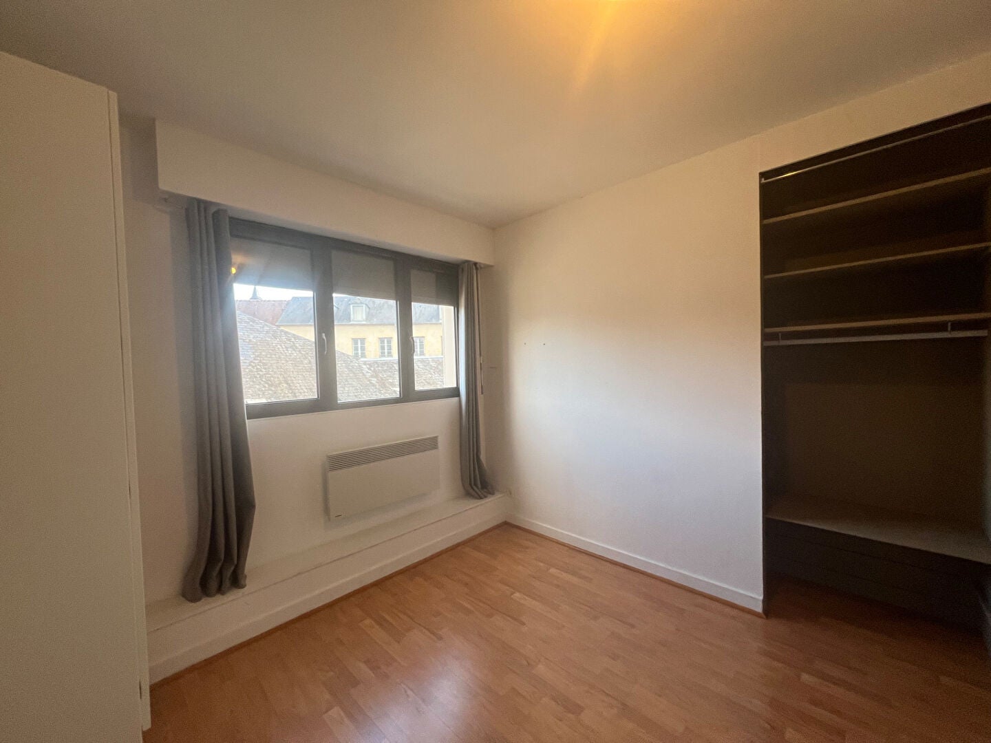 Flat Rue Jean Desveaux in Nevers