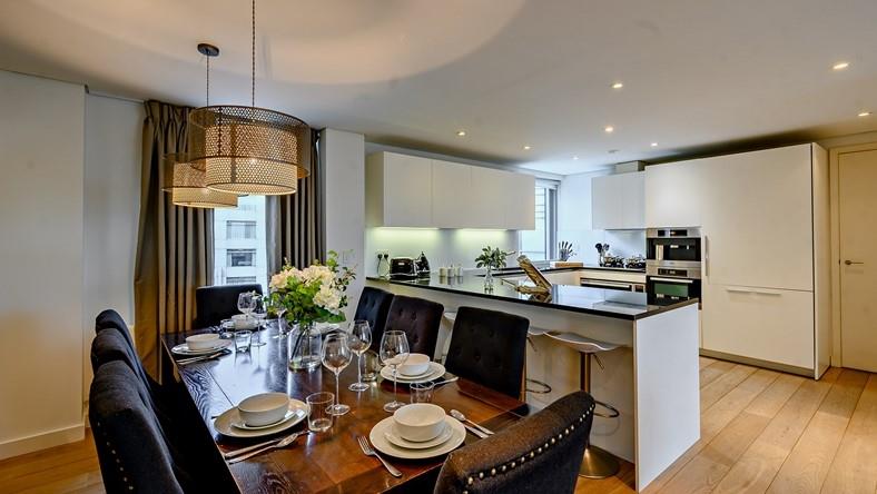 Flat Merchant Square in City of Westminster