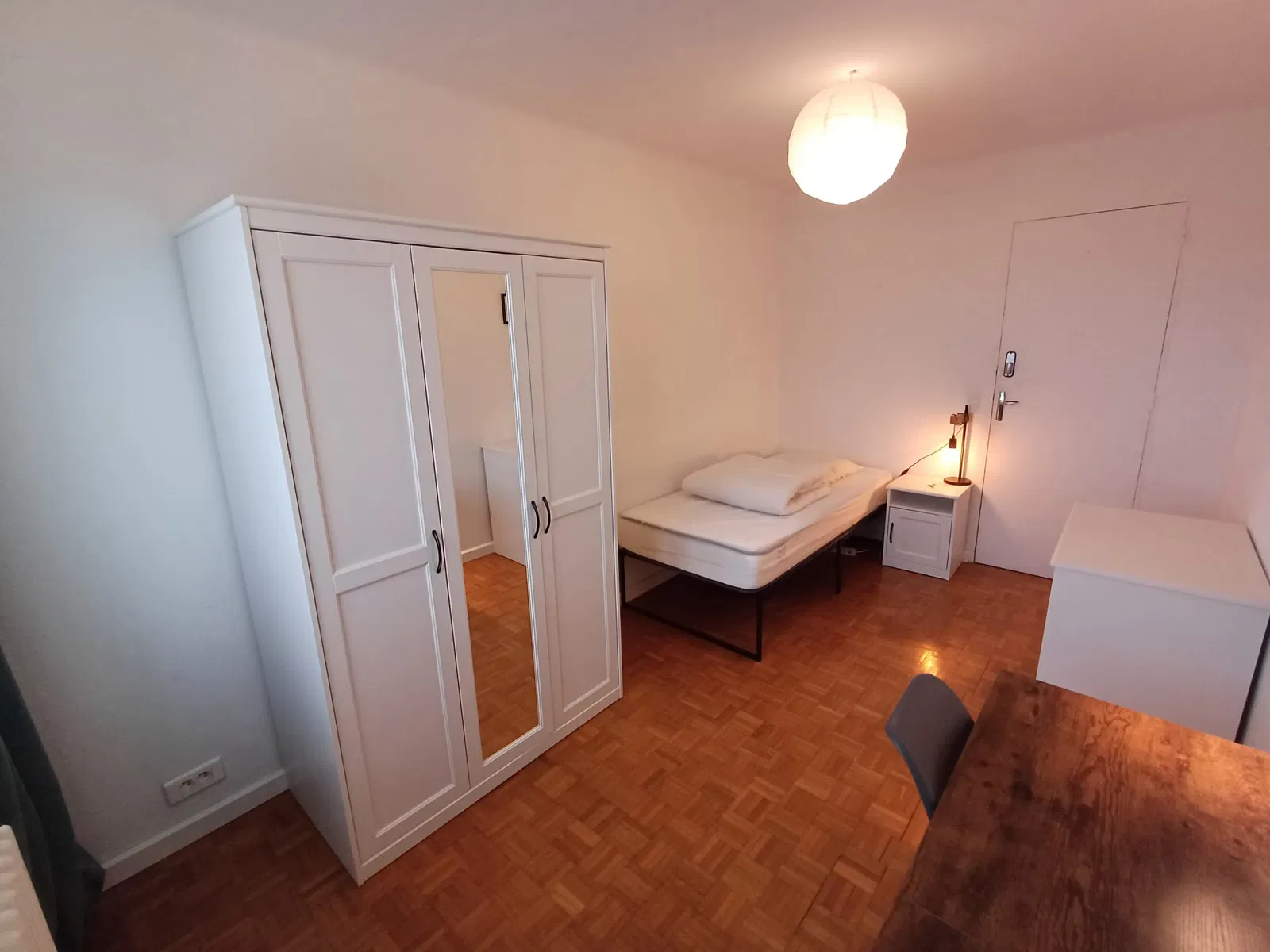 Chambre Rue Parmentier à Saint-Maur-des-Fossés