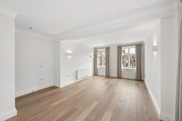 Flat Sloane Street in Greater London