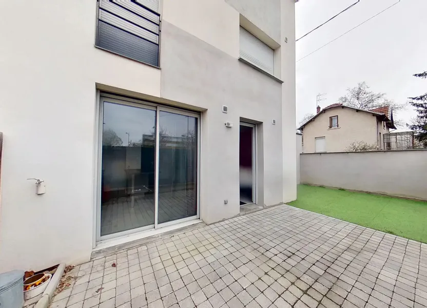 Maison Rue Martin à Bron