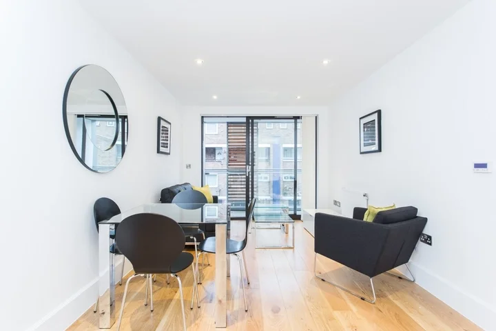 Flat Selsey Street in Greater London