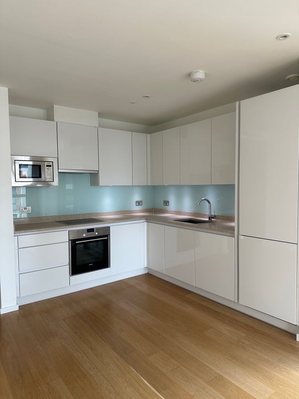 Flat East Park Walk in Greater London