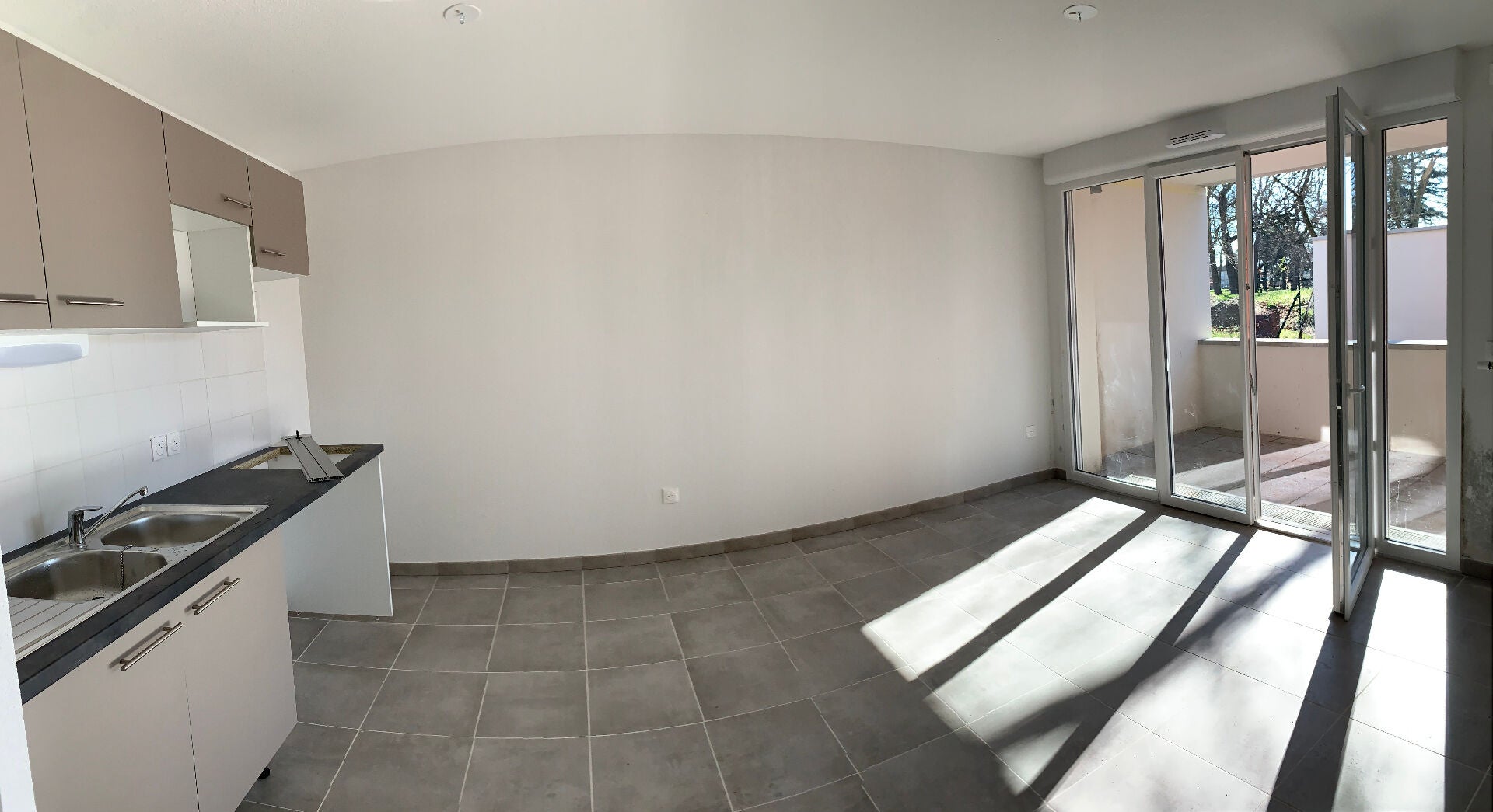 Flat Rue Magressolles in Castelginest