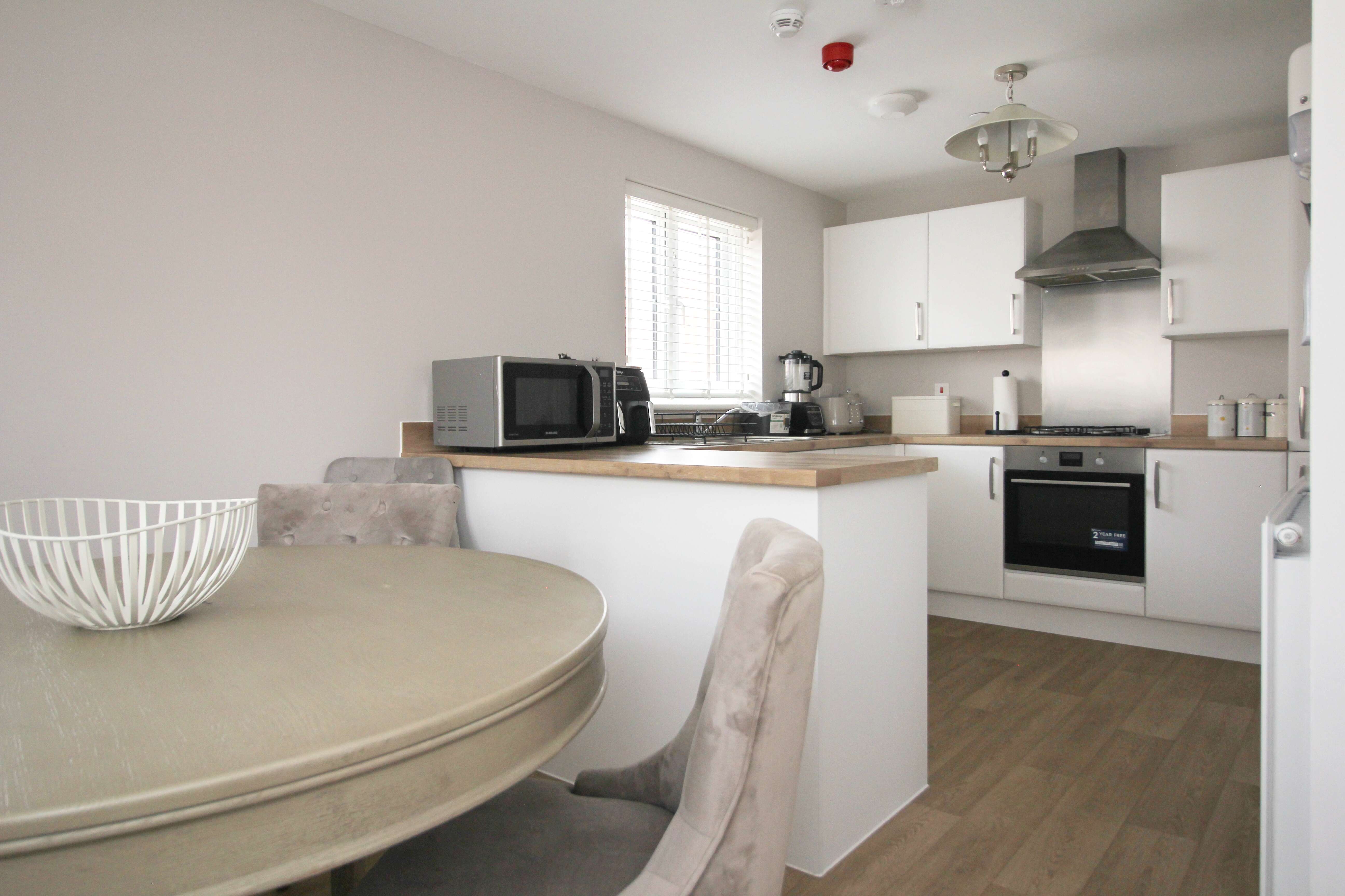 House Heol Y Drudwy in Bryncae