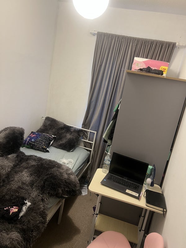 Room Walter's Road in Greater London