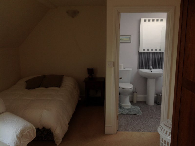 Room Codrington Road in Bristol
