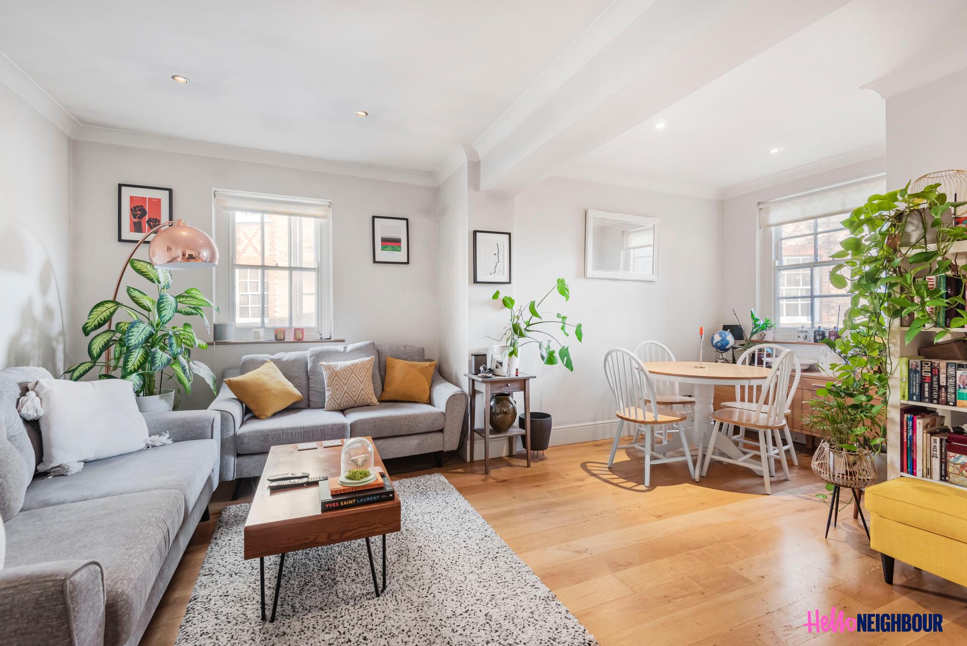 Flat Wellington Way in Greater London