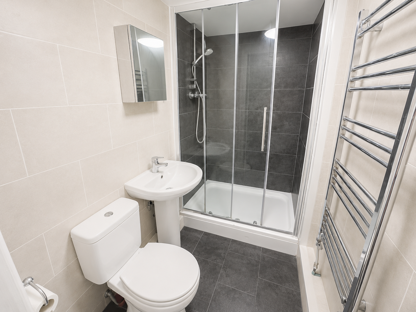 Room St Ann's Mount in Leeds