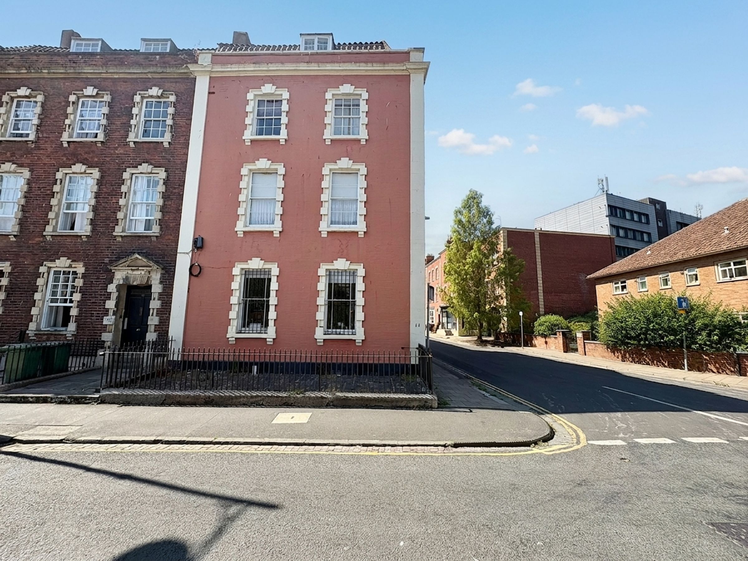 Flat Cumberland Street in Bristol