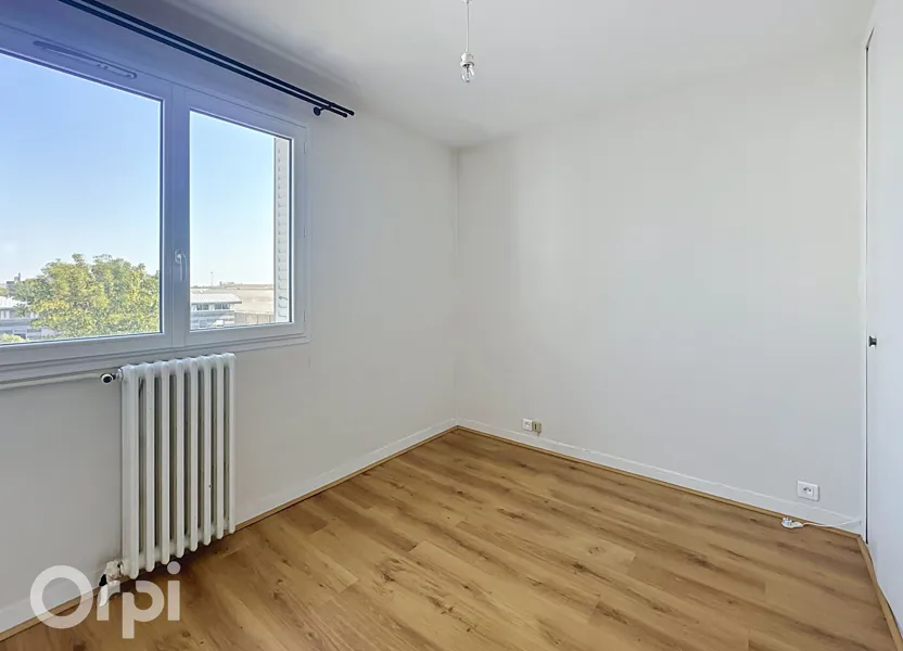 Flat Rue Frère Héribaud in Clermont-Ferrand