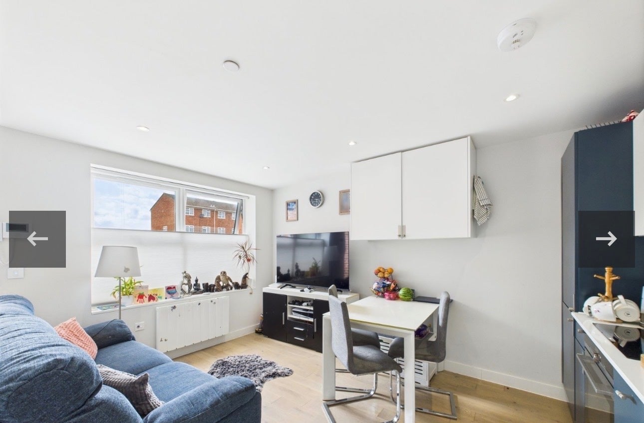 Room Gogmore Lane in Borough of Runnymede