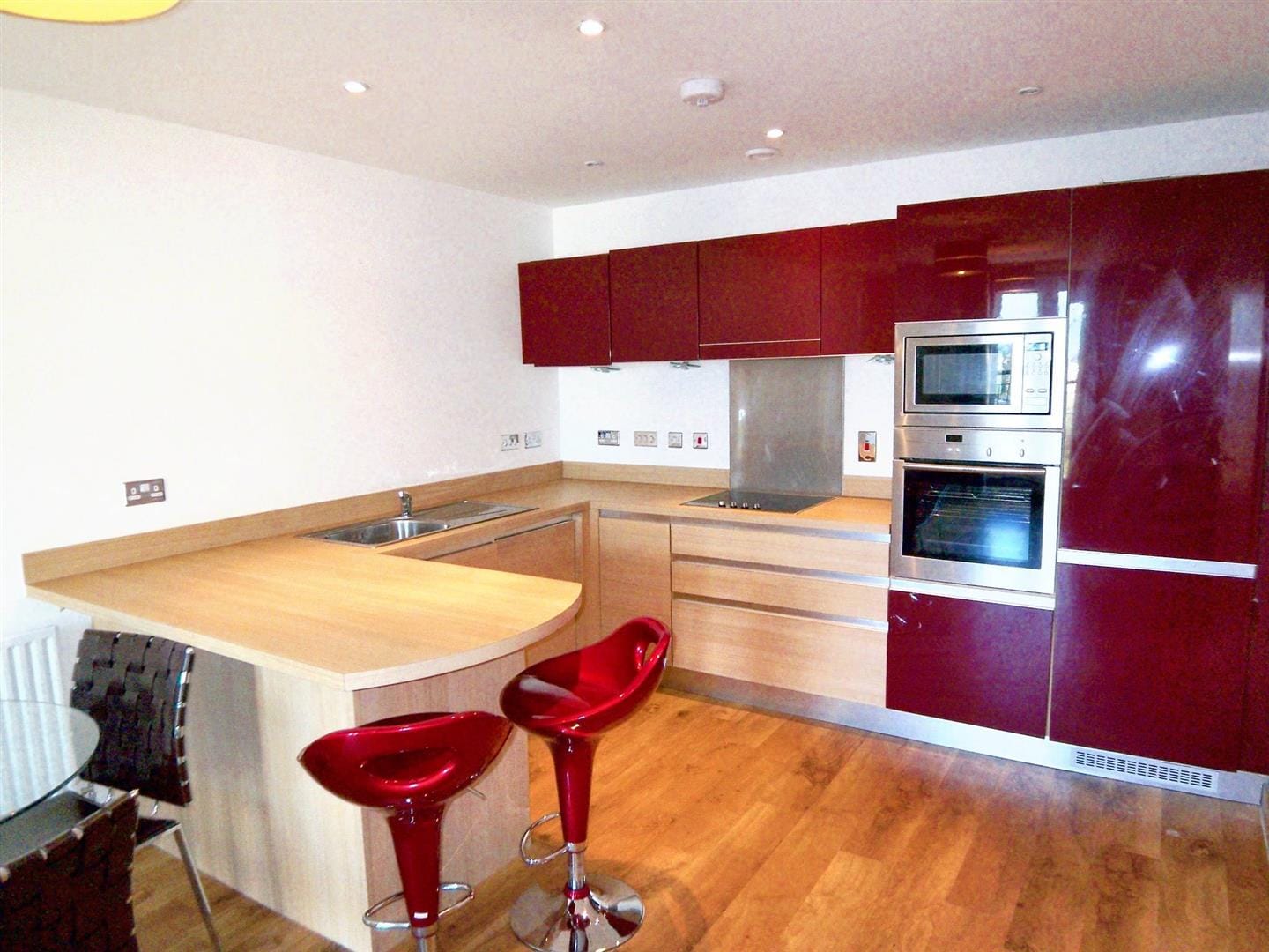 Flat Felsted in Milton Keynes