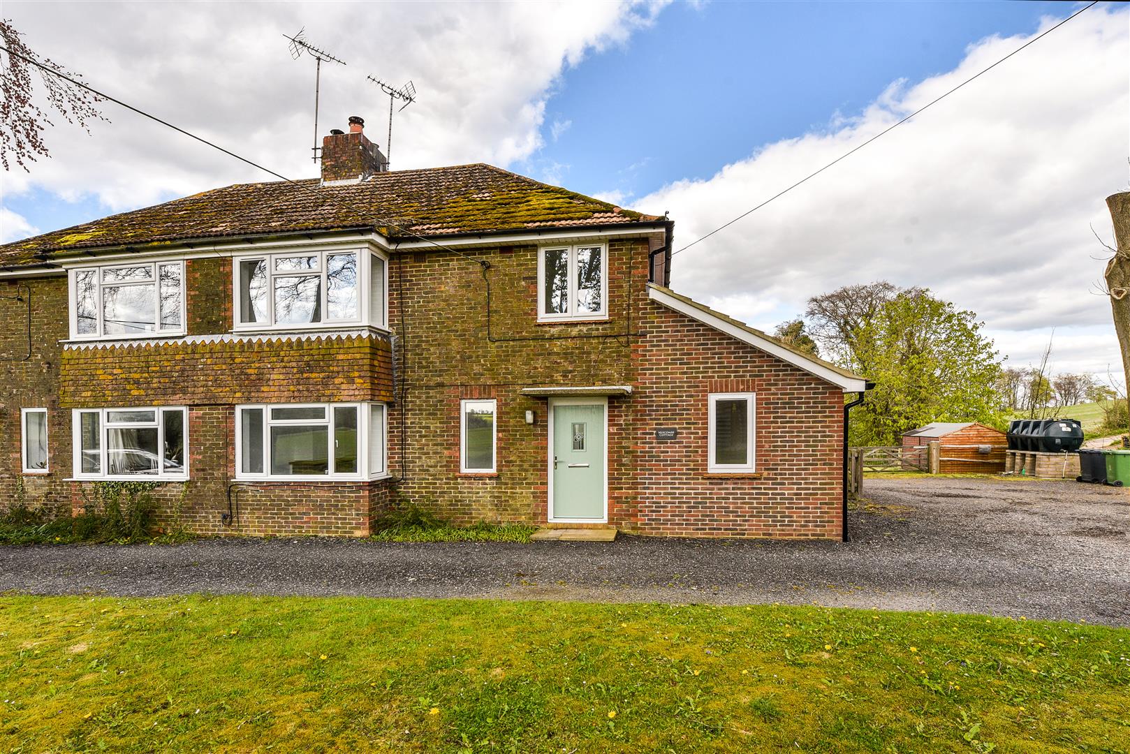 House Forty Acre Lane in East Hampshire