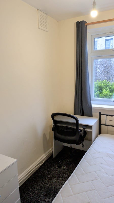 Room Western Road in Leicester