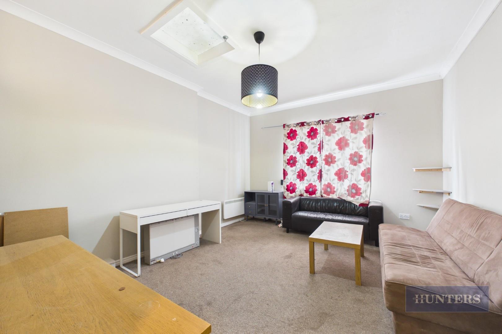Flat Golden Grove in Southampton
