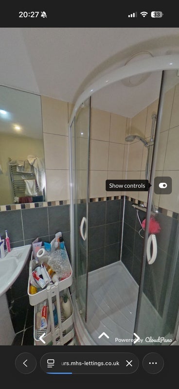 Room Welton Grove in Leeds
