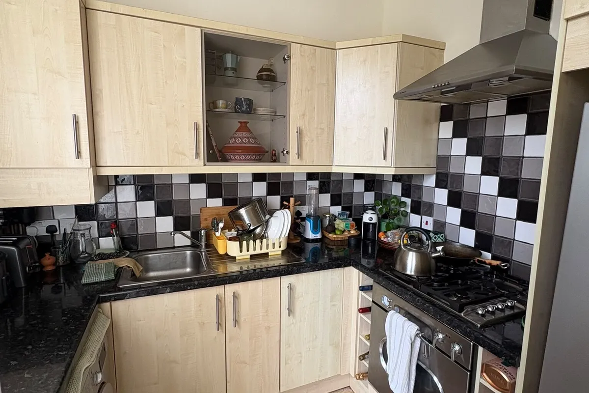 Flat Kensington Place in Bath