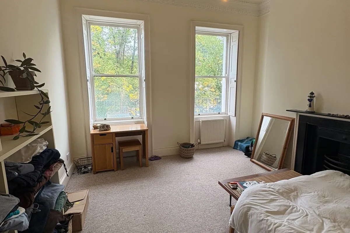 Flat Kensington Place in Bath