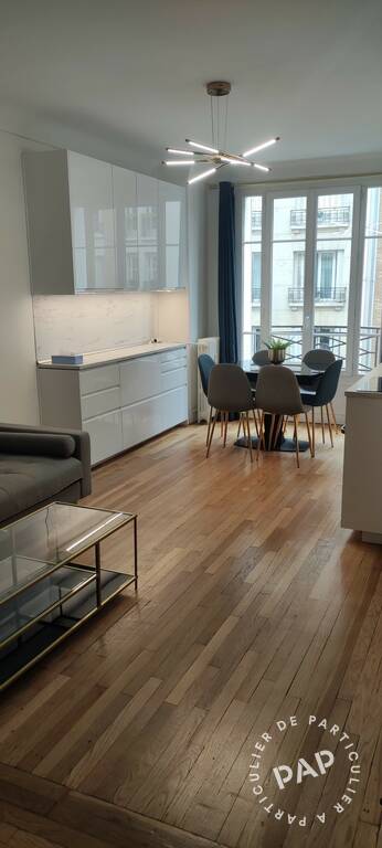 Appartement Rue du Dobropol à Paris