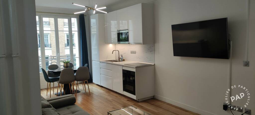 Appartement Rue du Dobropol à Paris