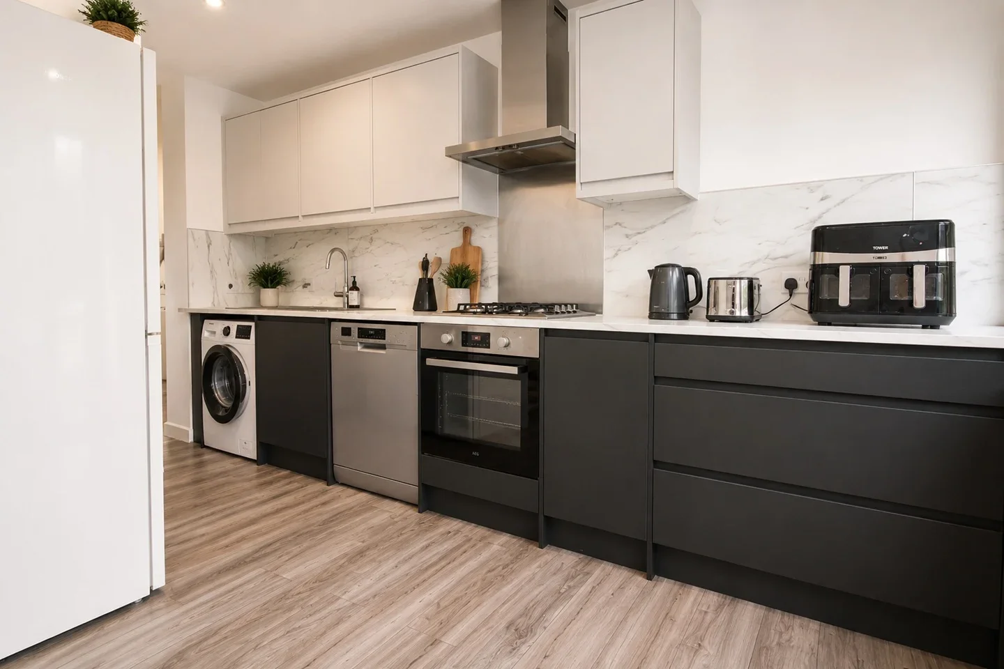 Flat Winchester Road in Greater London