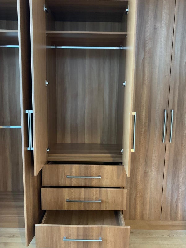 Flat Galleywall Road in Greater London
