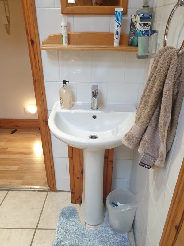 Room Broadhurst Gardens in Greater London