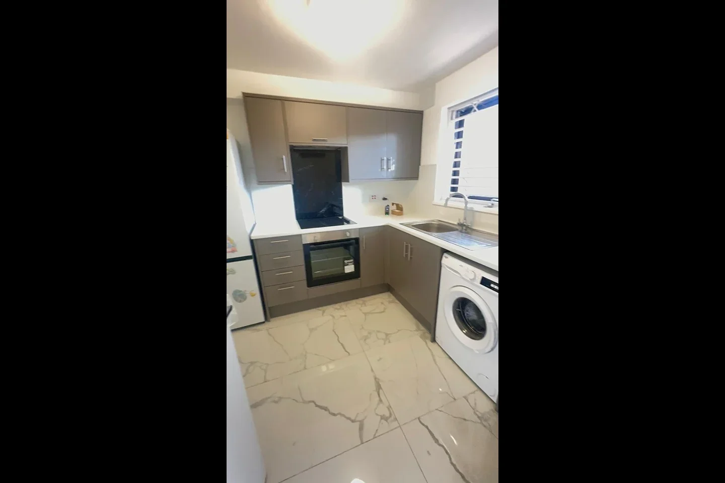Flat Gurney Close in Greater London