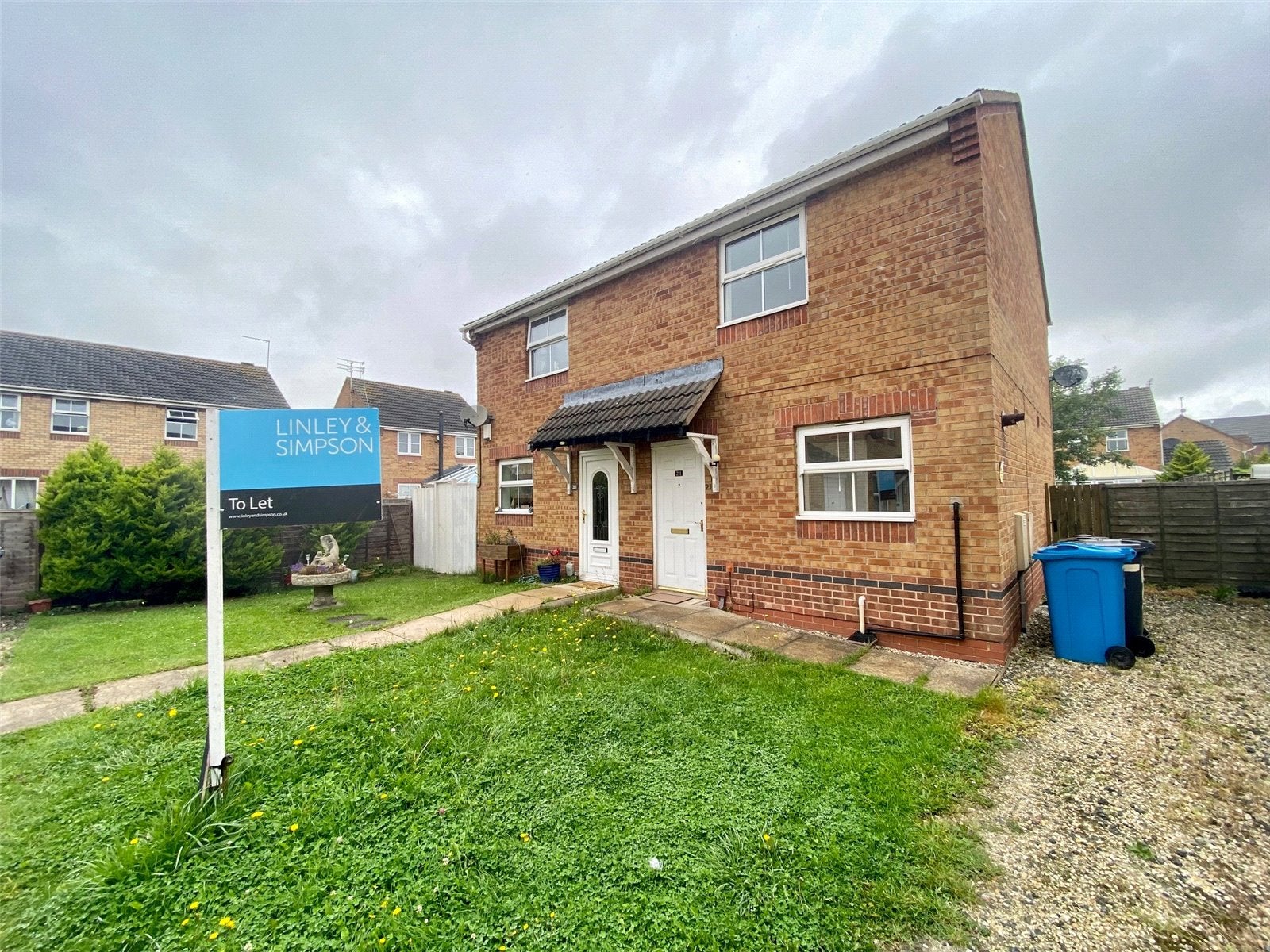 House Blackhall Close in Hull