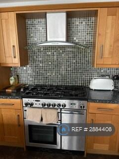 House New Hampshire Close in Great Sankey