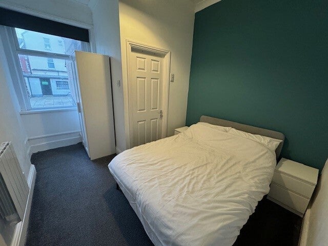 Flat Withnell Road in Blackpool