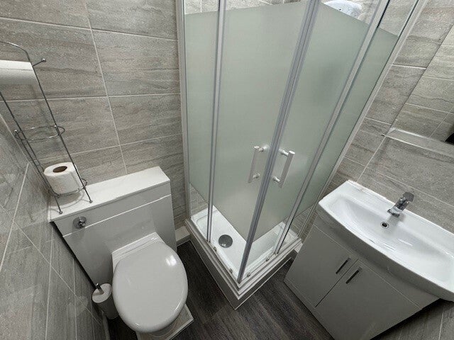 Flat Withnell Road in Blackpool