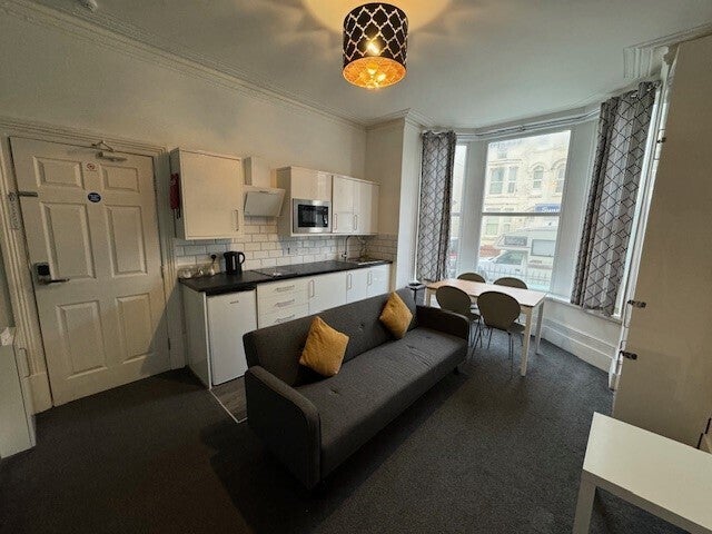 Flat Withnell Road in Blackpool