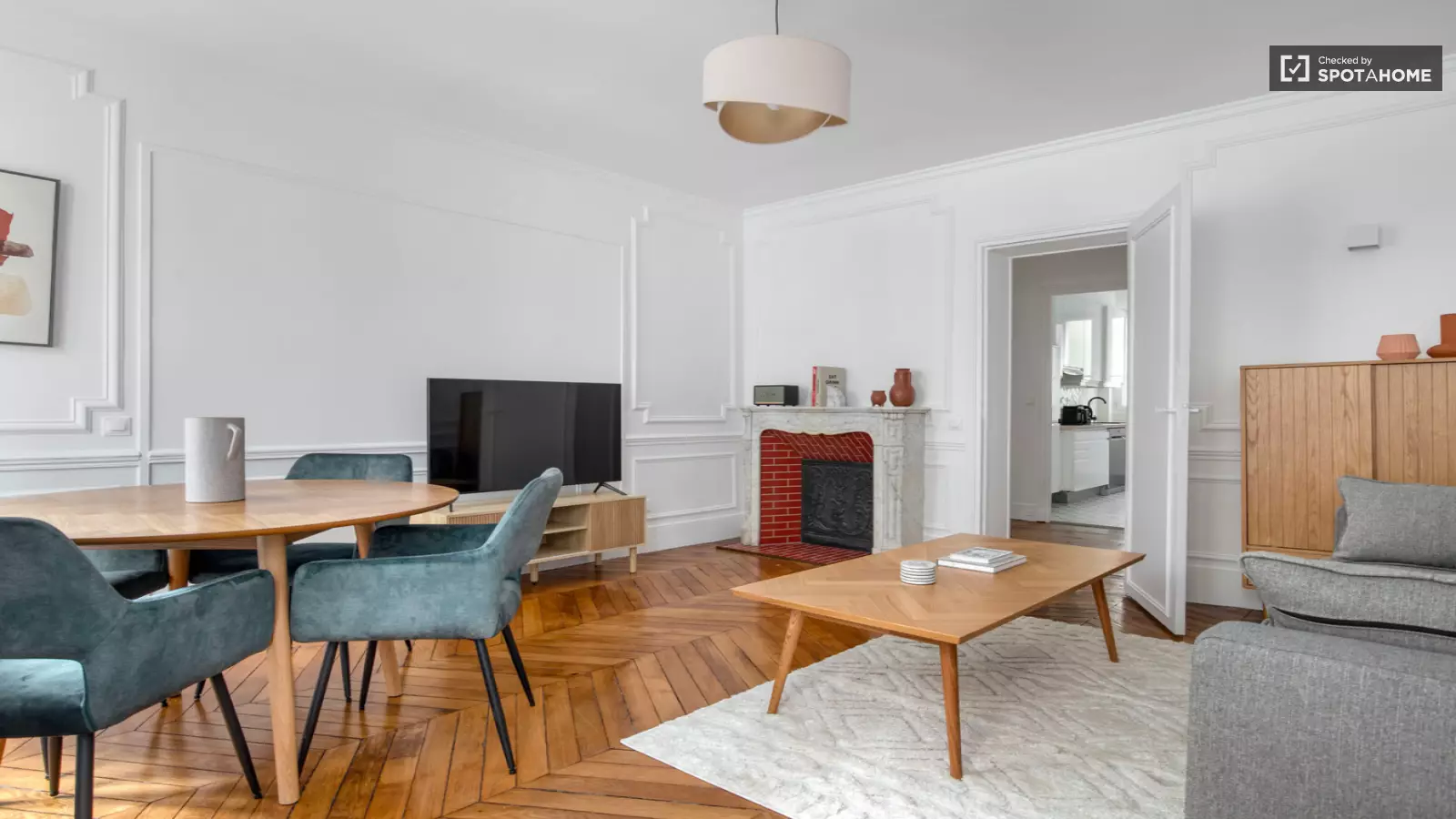 Appartement Rue de l'Annonciation à Paris